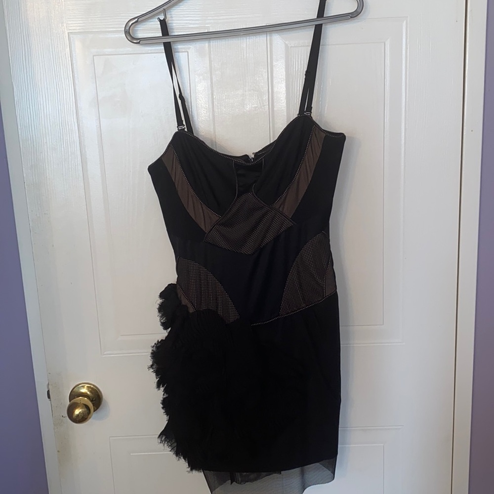 BCBGMAXAZRIA RUNWAY LBD - Picture 5 of 8